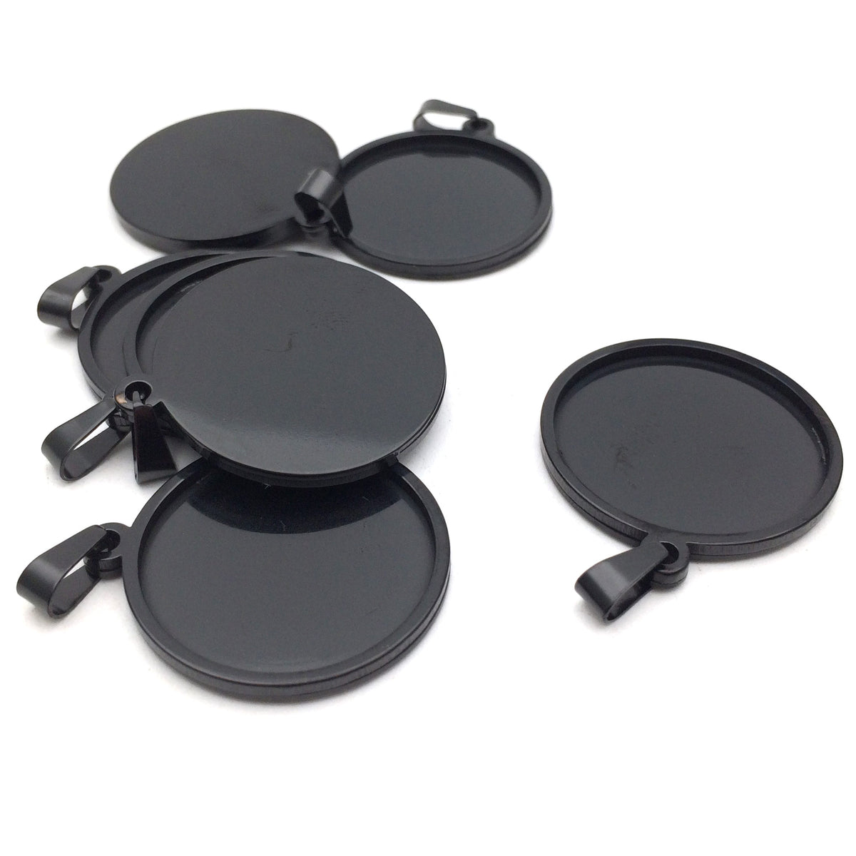 Black Solid Stainless Steel Cabochon Settings Round Bezel Tray Blanks Pendants with Clasp 20mm 25mm 30mm