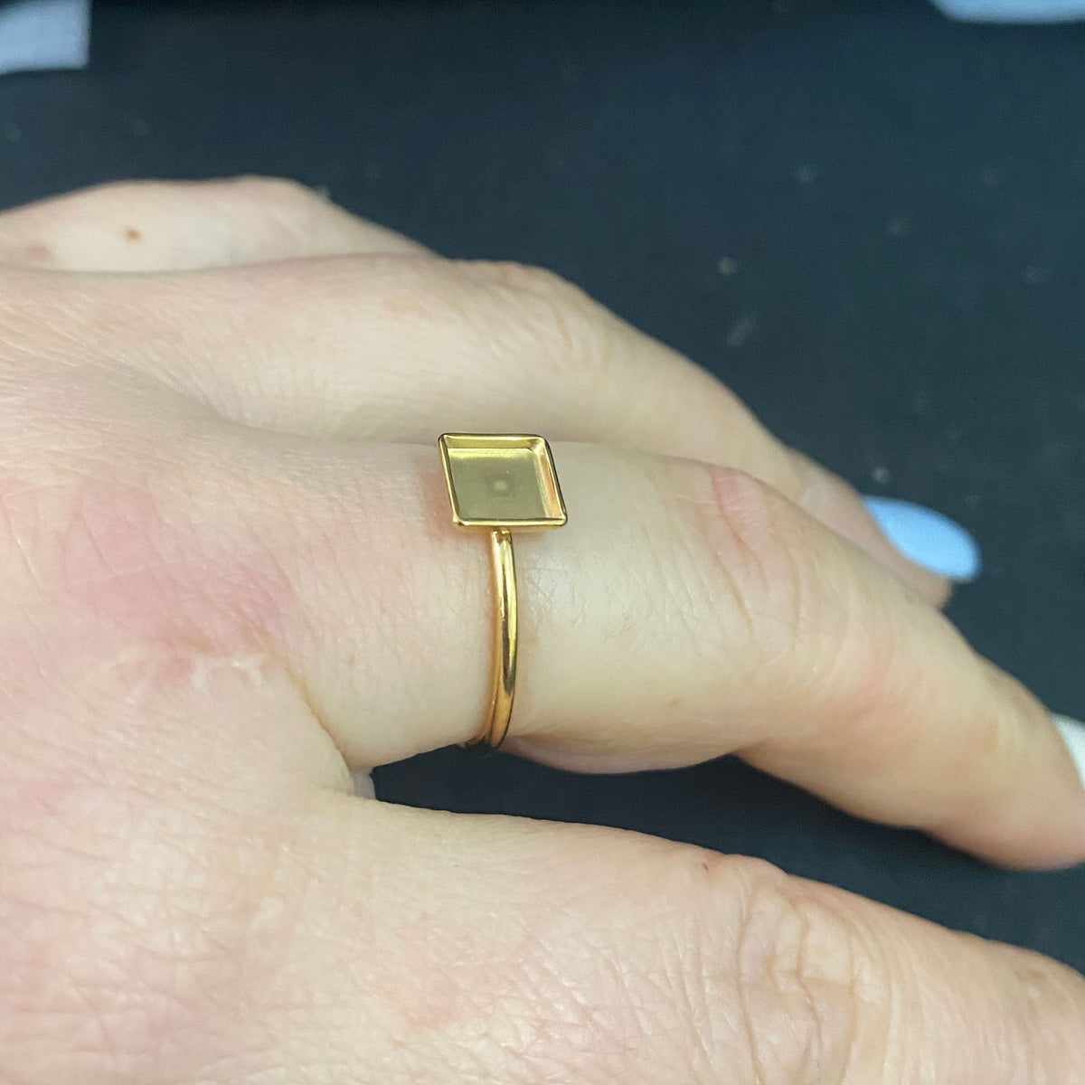 10/50pcs Square Shape 18K Plated Stainless Steel Bezel Cup Open Ring blank cabochon settings 6mm inner