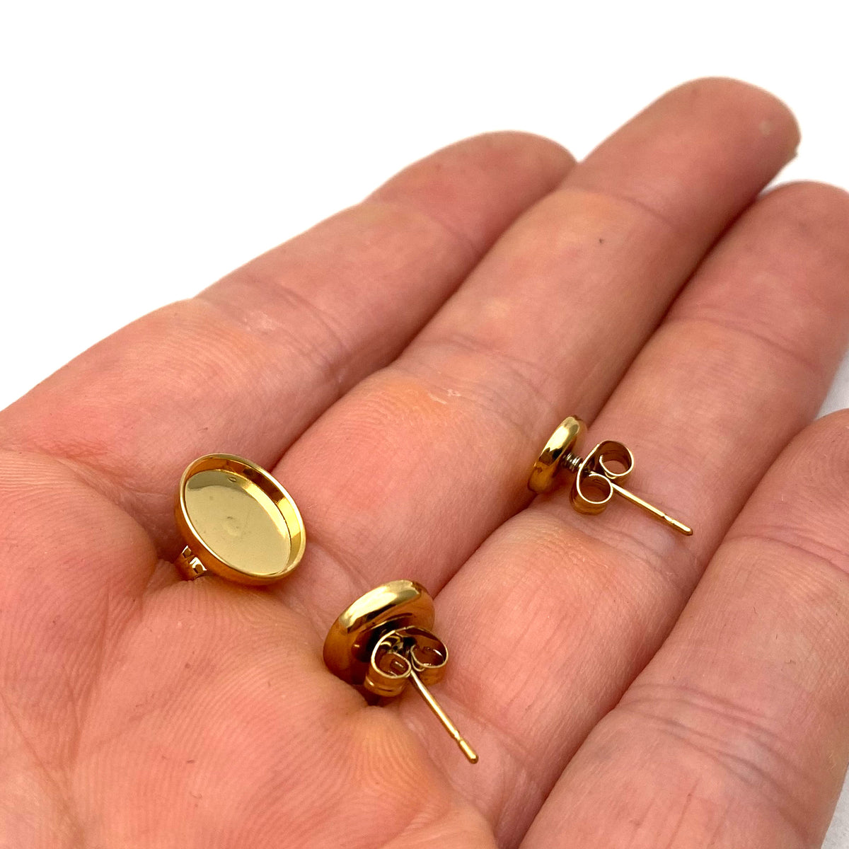 100pcs ROUND Edged DEEP 18k Gold plated Stainless Steel Earring Posts Studs Settings Bezels Cabochons Tacks Thin Bezel 6/8/10mm inner