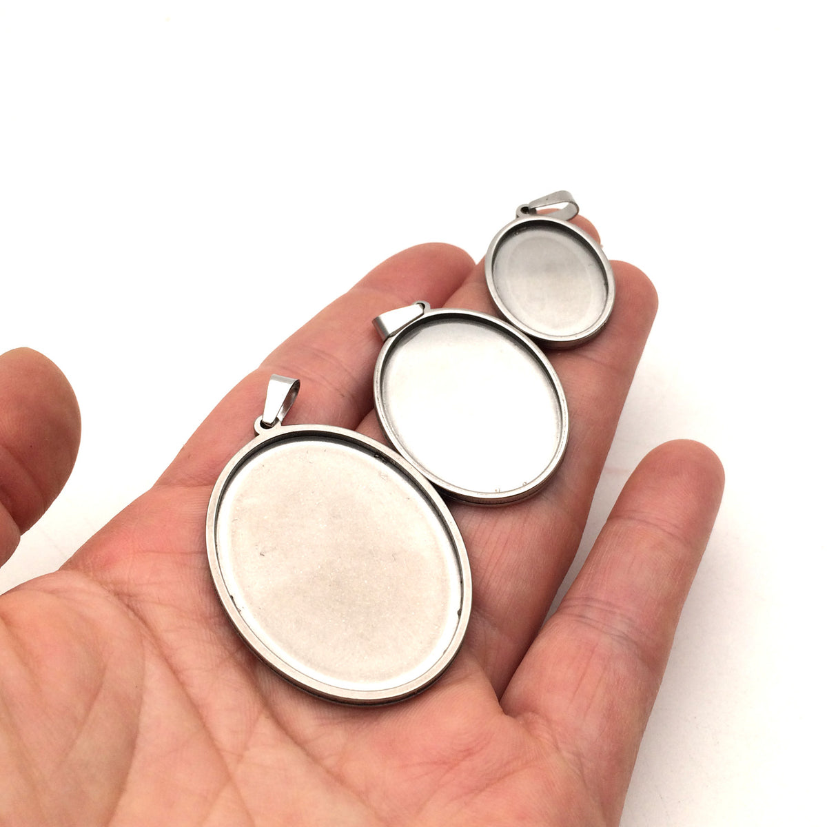 10/50pcs Stainless Steel Oval Cabochon Settings Bezel Tray Pendant Blanks with Clasp